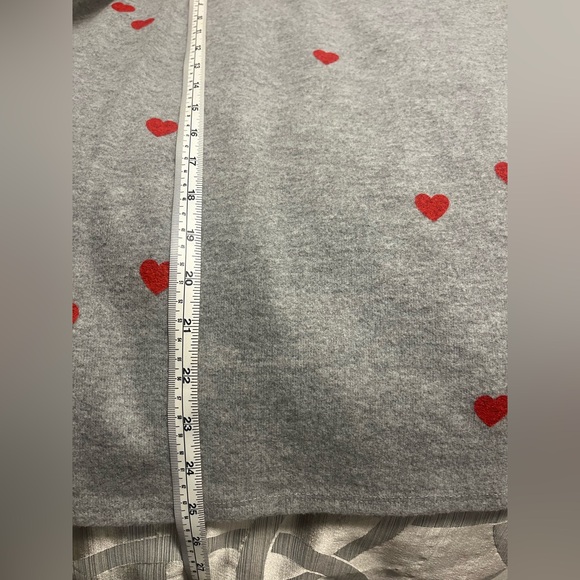 Chaser ❤️ light weight sweater (Size Med) - Picture 7 of 7